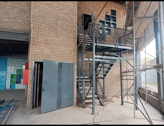 Industrial property to rent in HERIOTDALE